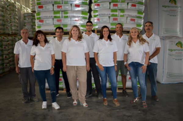 equipo agromonegros_almacen_fotos